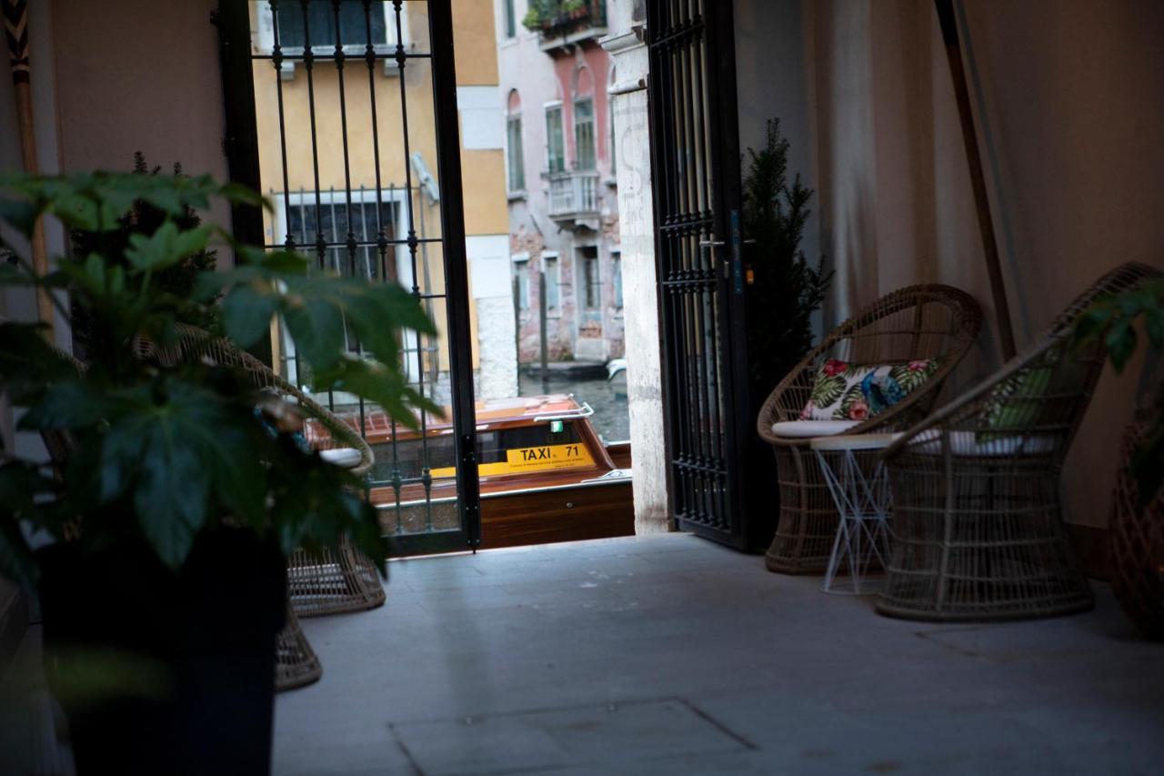 Aqua Apartments Venice Exterior photo